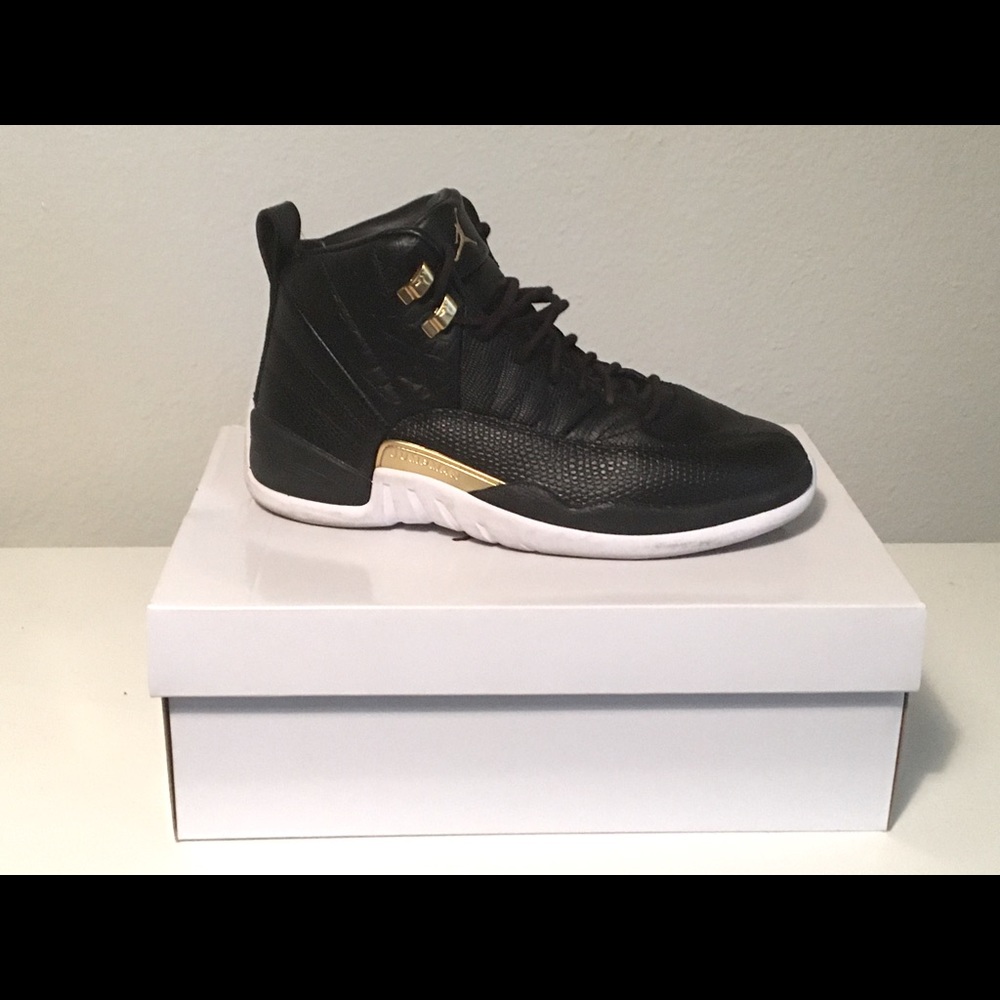 COPY - WMNS AIR JORDAN 12 RETRO
